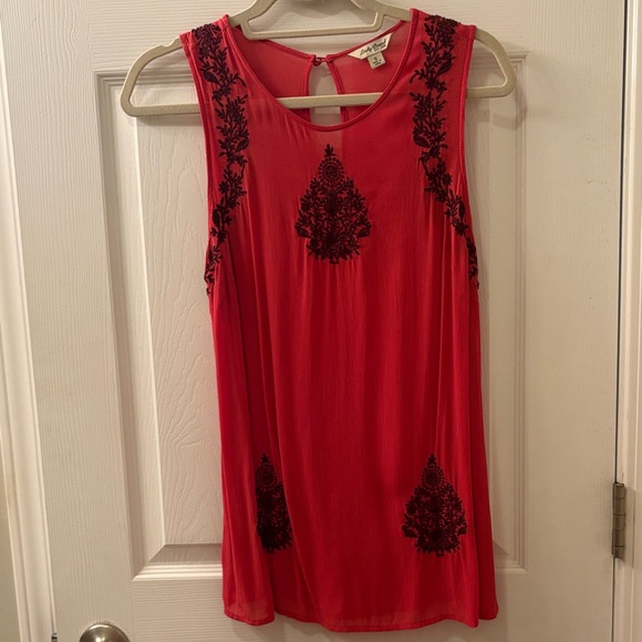 Lucky Brand Vibrant Red Tank with Black Detailing - Picture 1 of 3